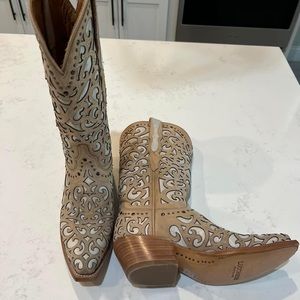 Brand new Lucchese women’s boots
